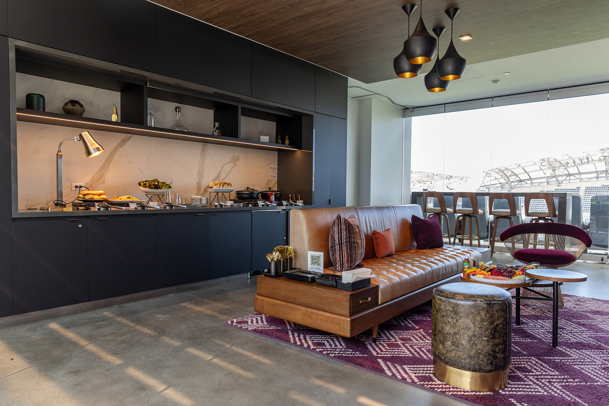 Suite Interior